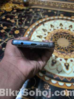 Samsung S10